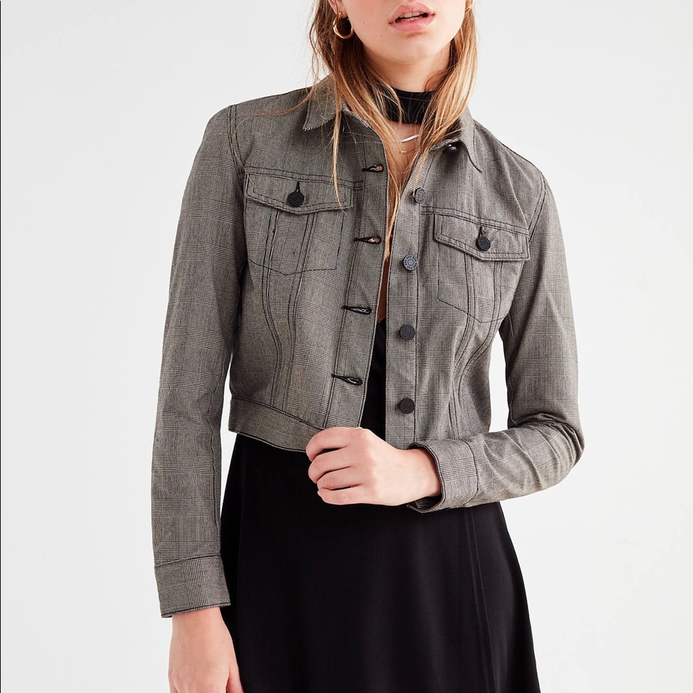 UO Cropped Glenn Plaid Trucker Jacket